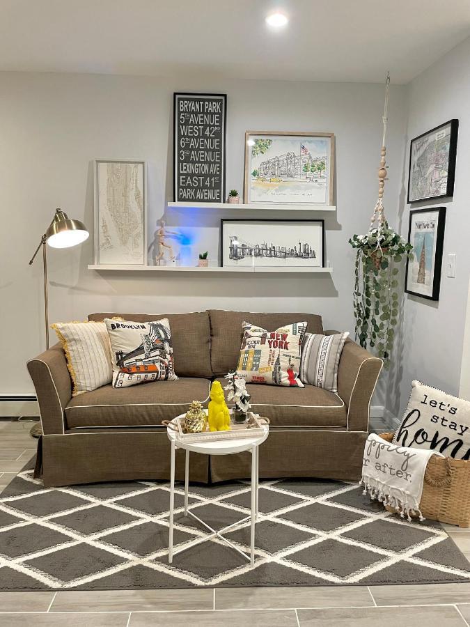 Modern Apartment With Parking & Quick Ride To Manhattan New York Eksteriør billede