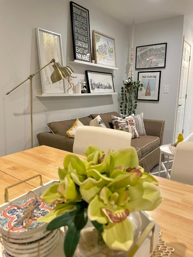 Modern Apartment With Parking & Quick Ride To Manhattan New York Eksteriør billede
