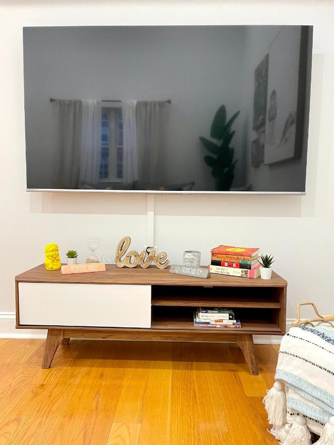 Modern Apartment With Parking & Quick Ride To Manhattan New York Eksteriør billede