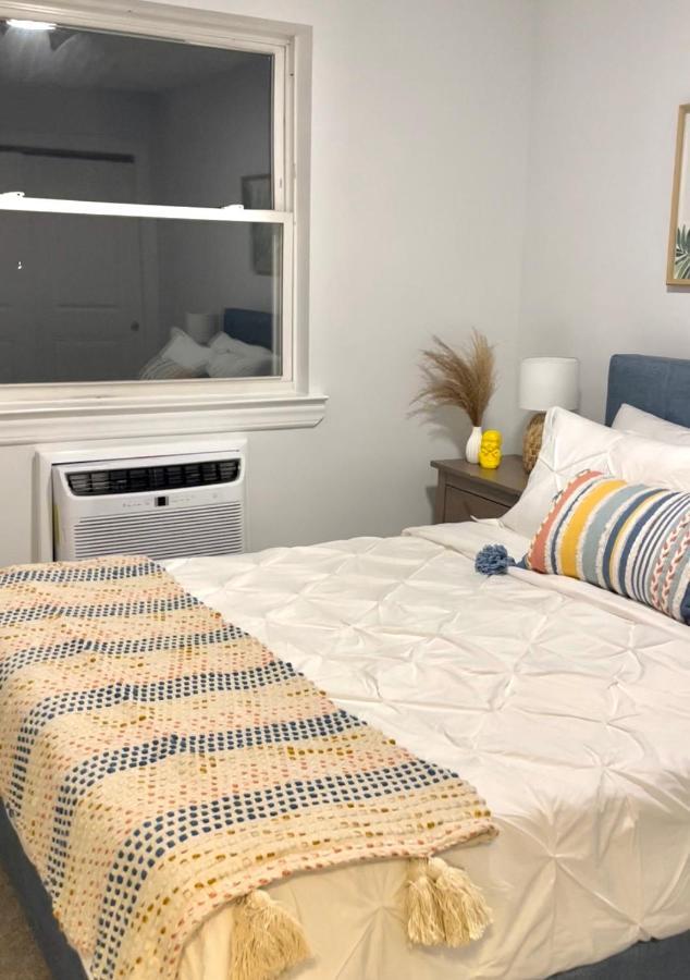 Modern Apartment With Parking & Quick Ride To Manhattan New York Eksteriør billede
